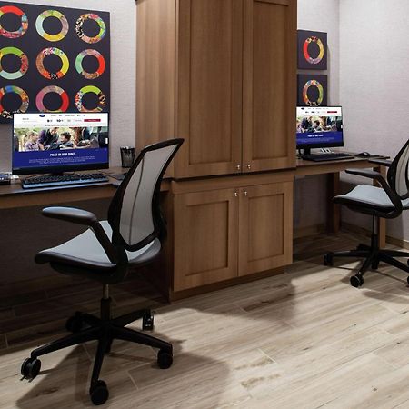 Hampton Inn Tampa Downtown Channel District Екстериор снимка
