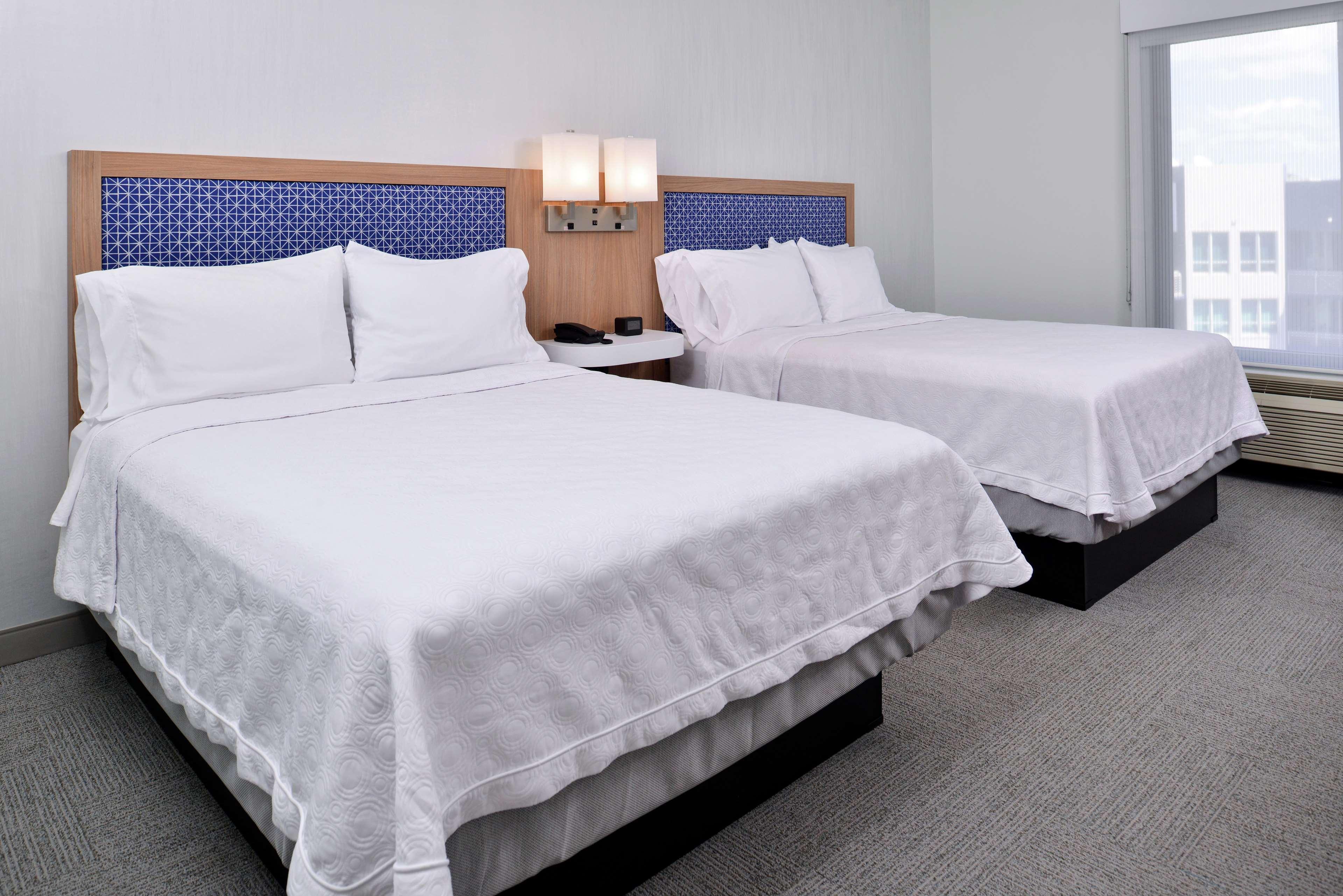 Hampton Inn Tampa Downtown Channel District Екстериор снимка