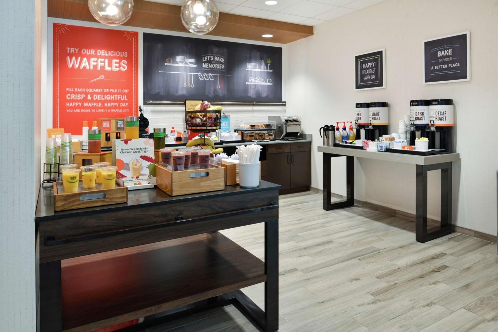 Hampton Inn Tampa Downtown Channel District Екстериор снимка