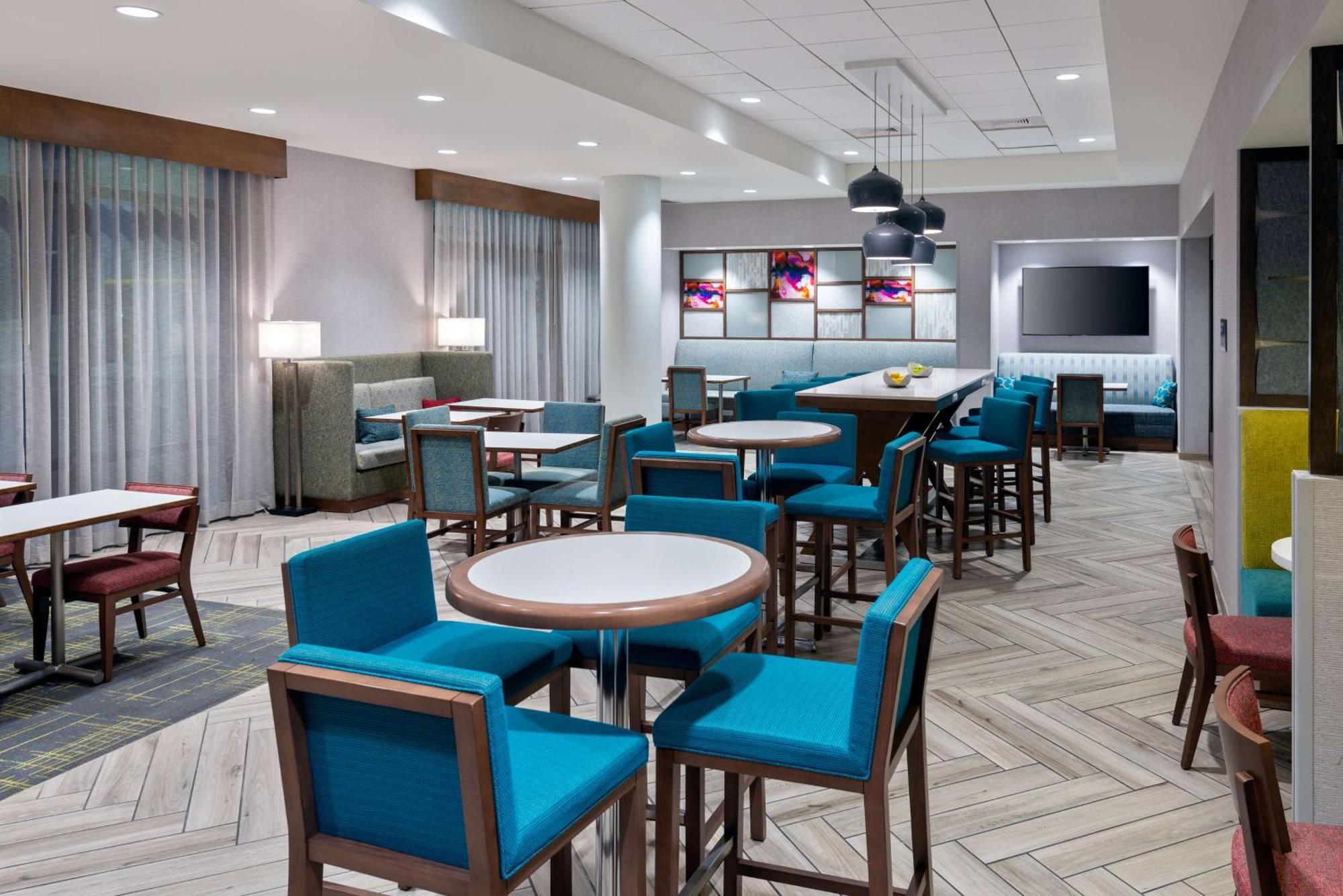 Hampton Inn Tampa Downtown Channel District Екстериор снимка